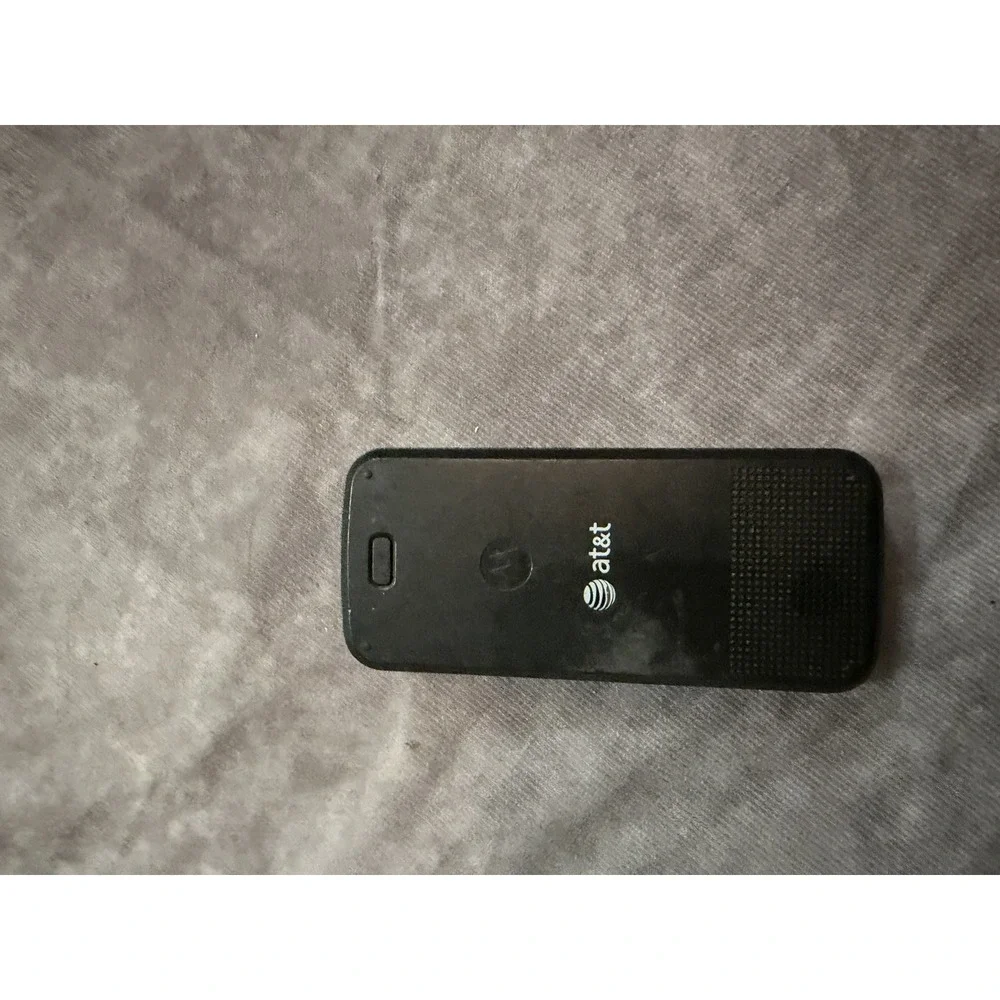 Motorola C168i AT&T Bar Cell Phone Black/Silver Keypad 60MB For Parts